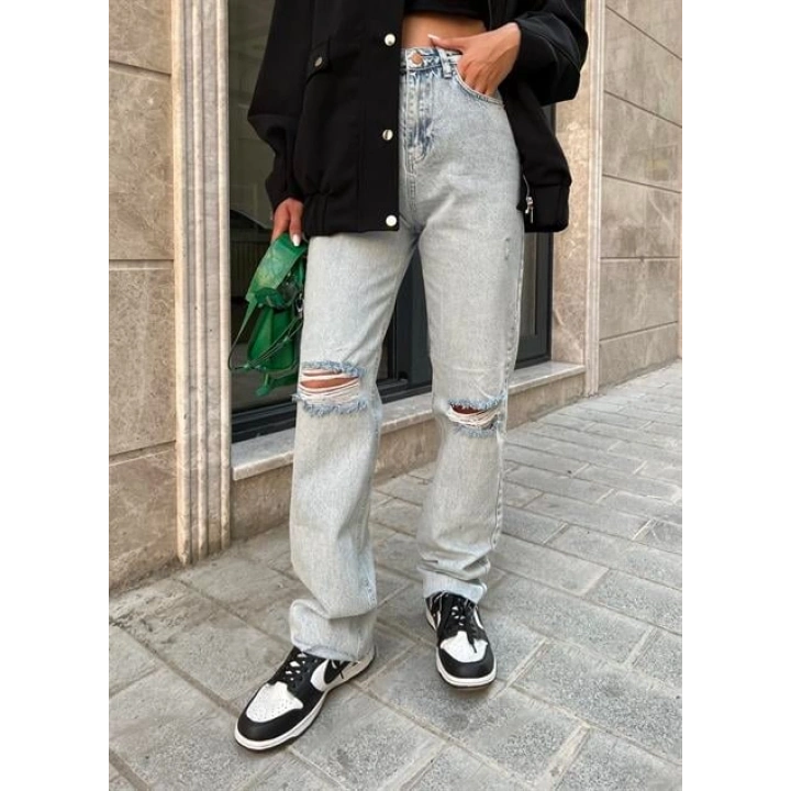 Zr Model Yırtık Jean