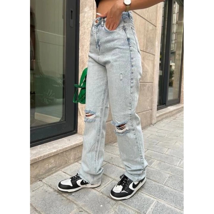 Zr Model Yırtık Jean