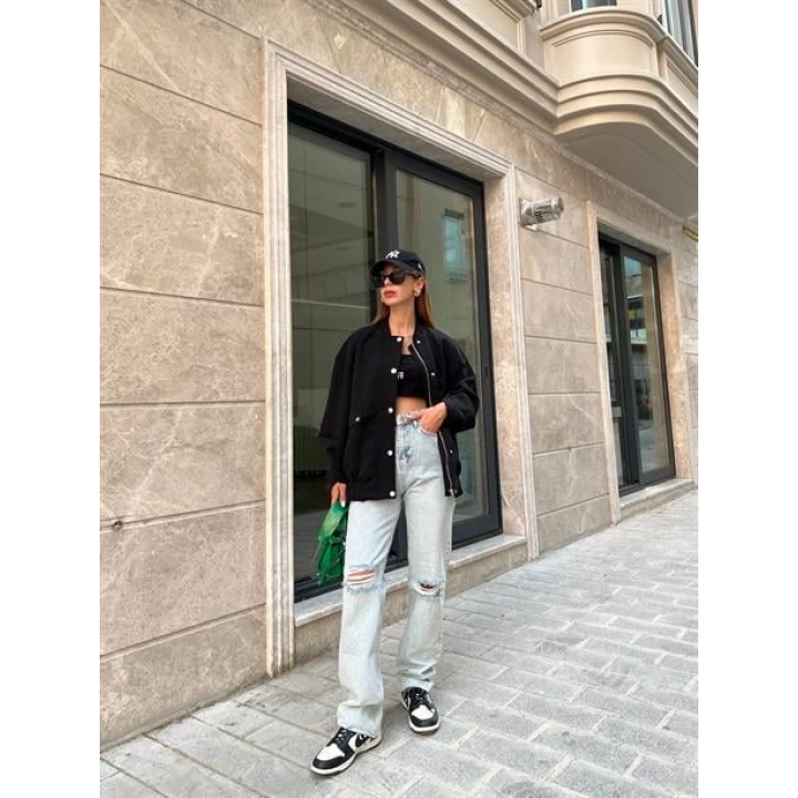 Zr Model Yırtık Jean