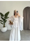 Püsküllü Kuşaklı Beyaz Kimono