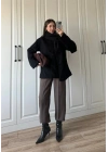 Şal Atkılı Siyah Kaşe Ceket
