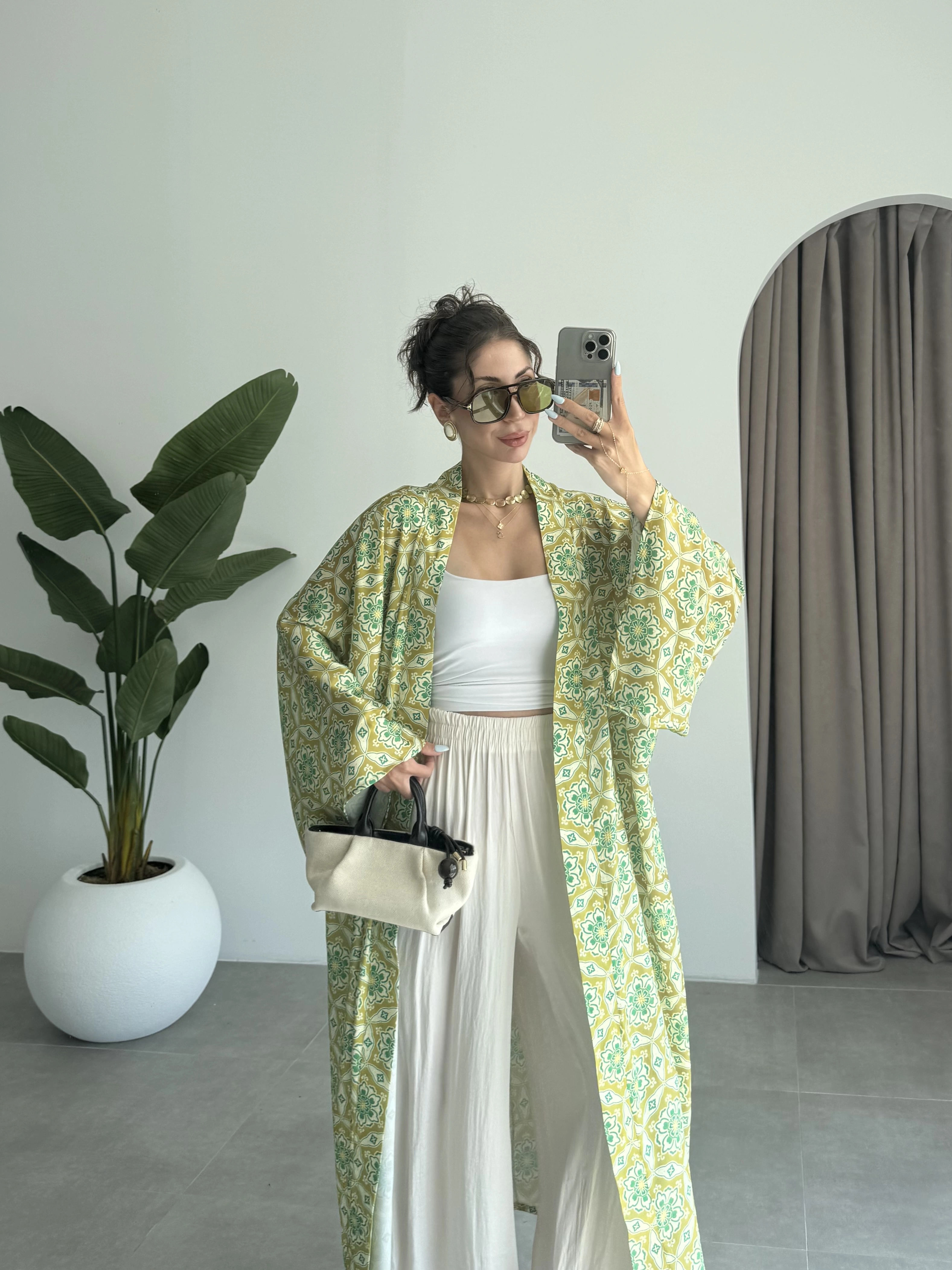 Saten İpek Desenli Yeşil Kimono