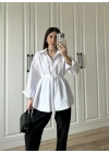 Tina İnce Kemerli Beyaz Gömlek