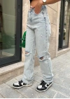 Zr Model Yırtık Jean