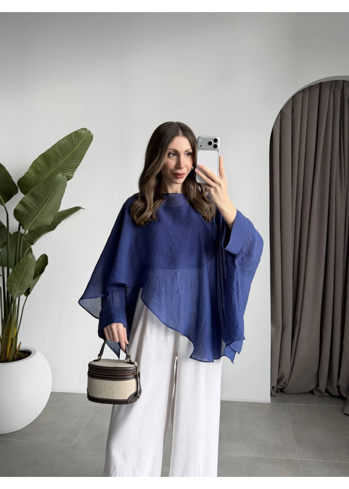 Uçuşan Pelerin Lacivert Tül Bluz