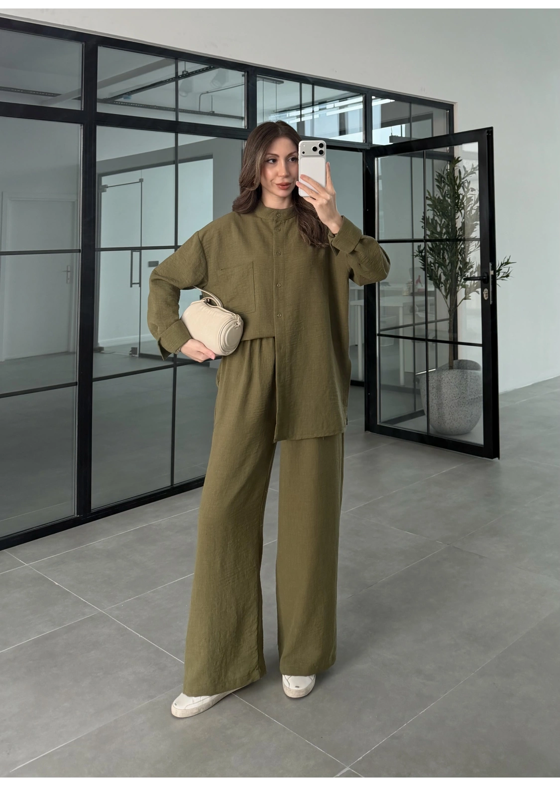 Hakim Yaka Haki Keten Gömlek Takım