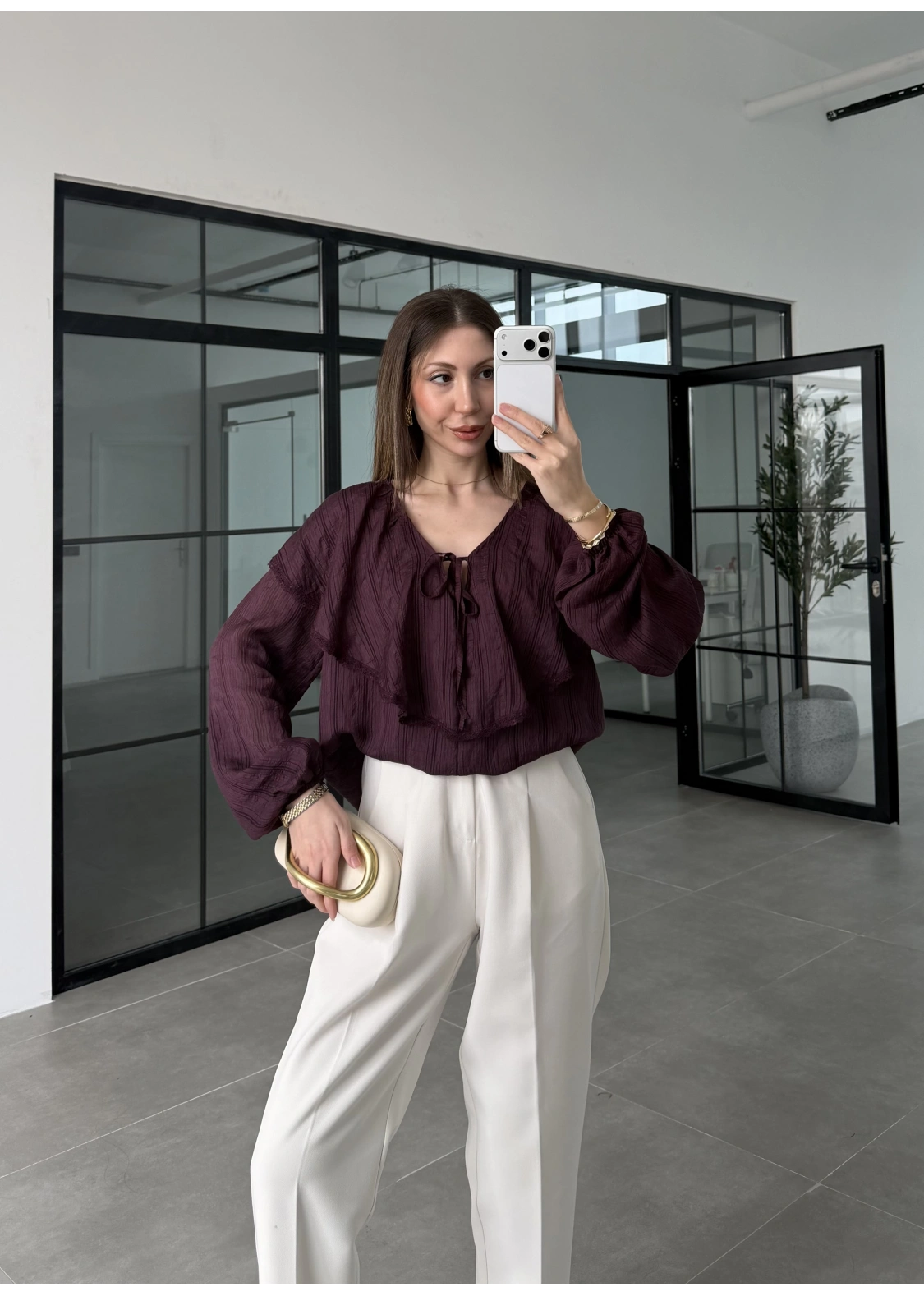 Pelerin Yaka Dantel İşlemeli Mürdüm Gömlek