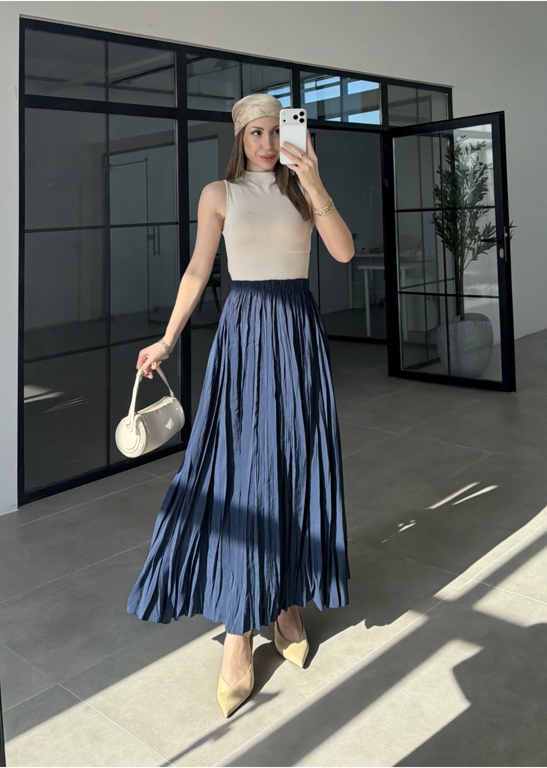 Beli Lastikli Lacivert Tensel Kırışık Etek