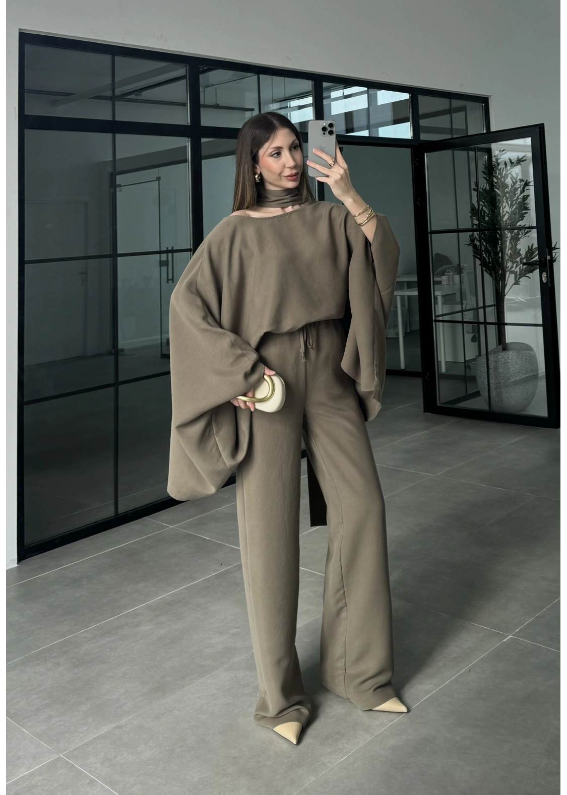 Pelerin Haki Asimetrik Kesim Takım