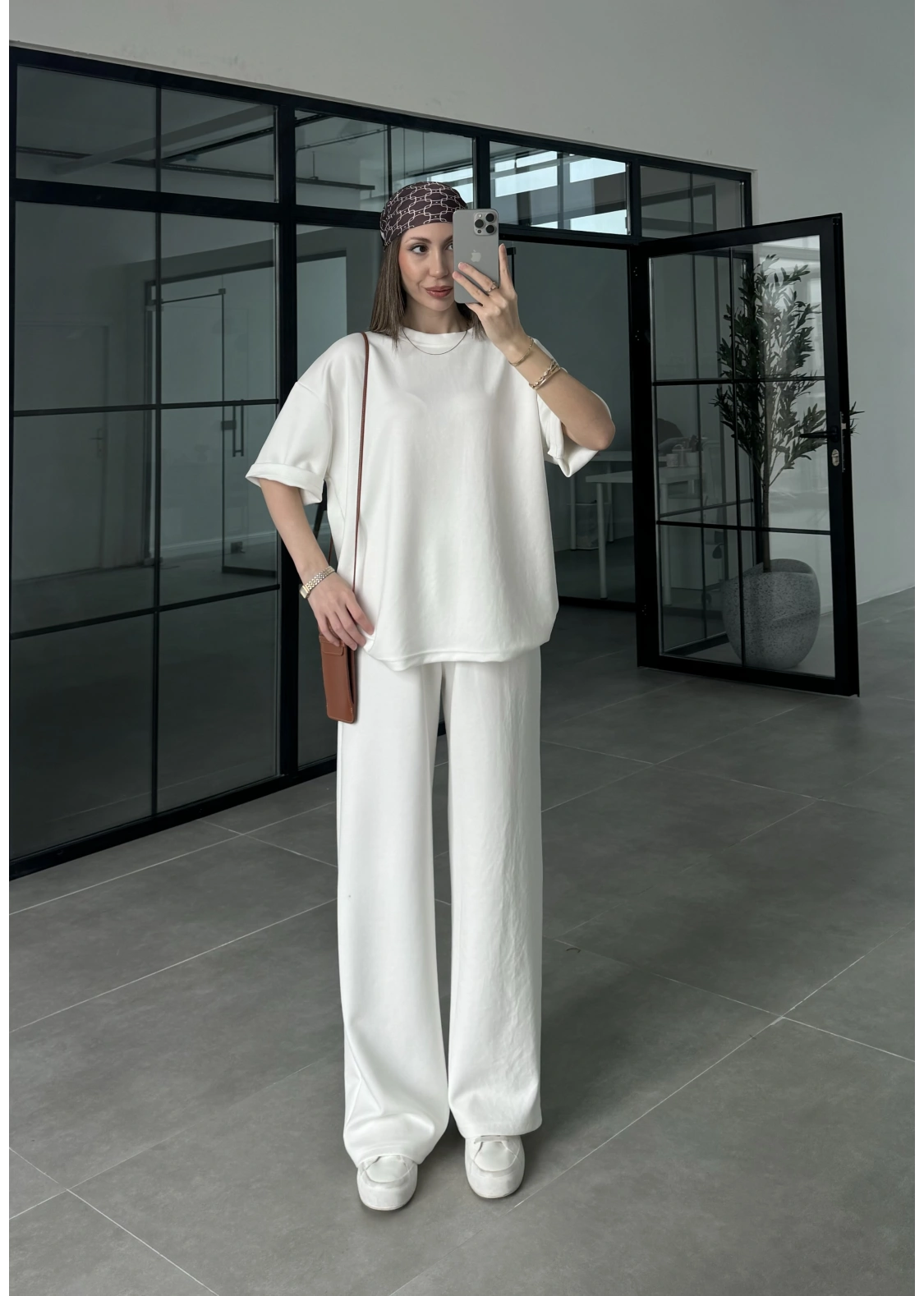 Oysh Kumaş Kısakollu Beyaz Modal Takım