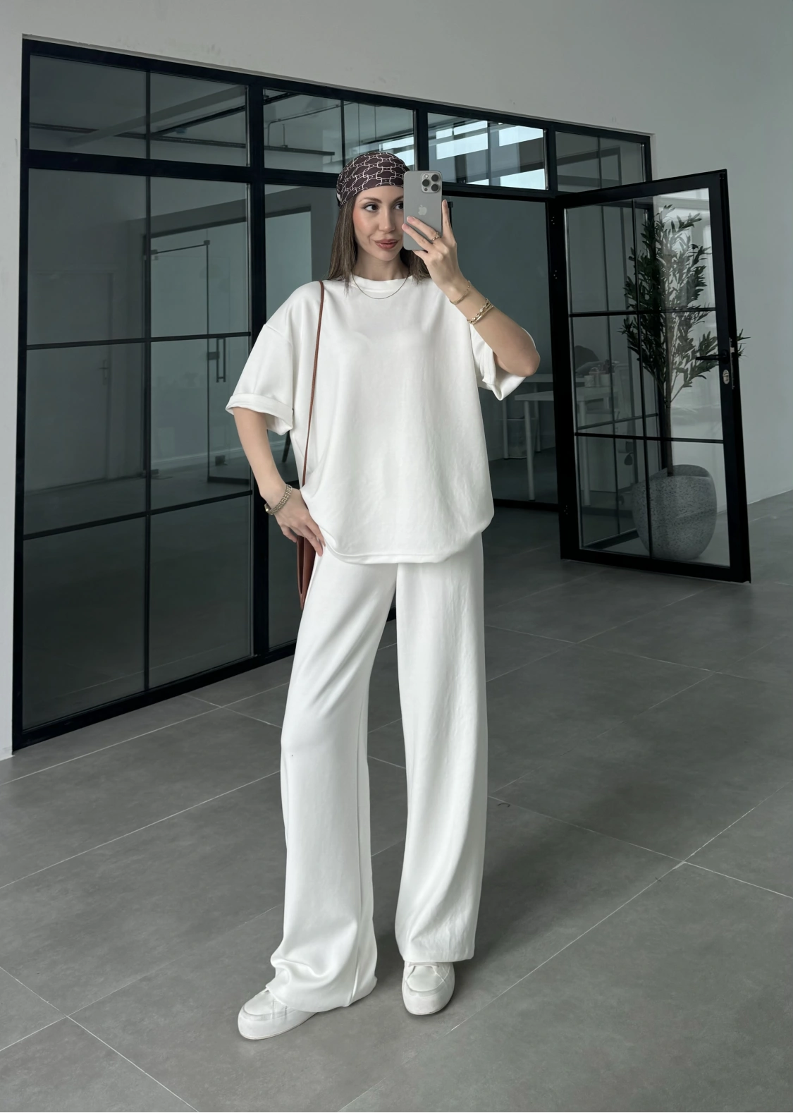 Oysh Kumaş Kısakollu Beyaz Modal Takım