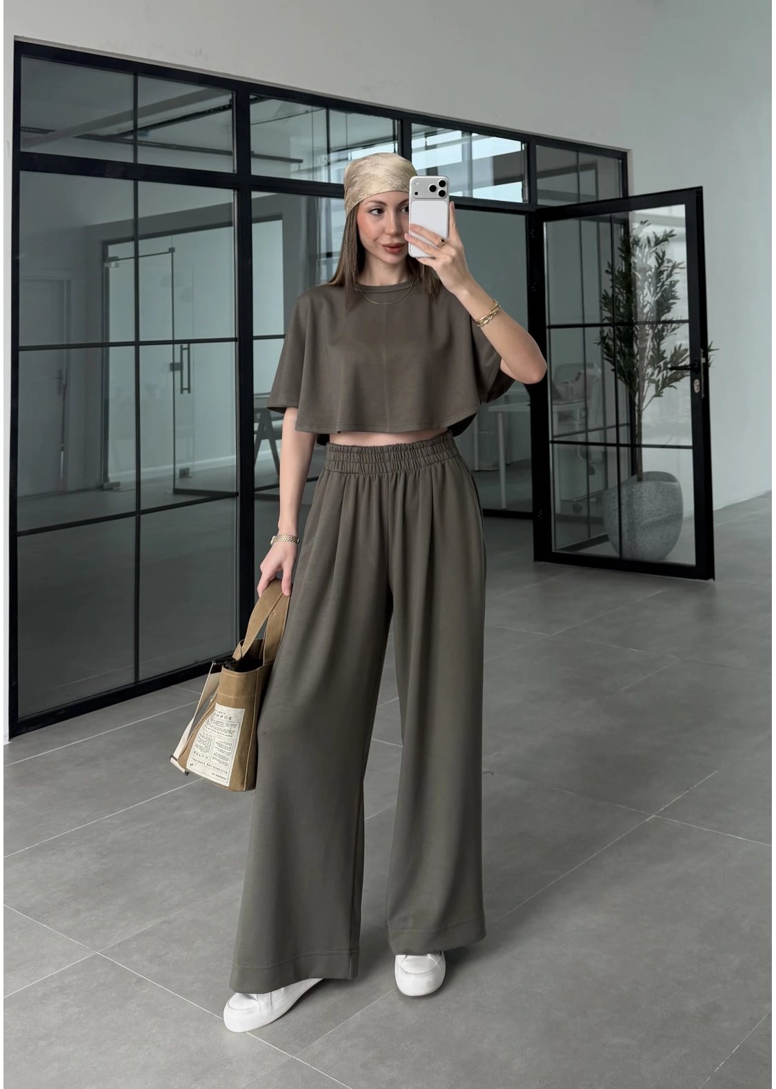 Oysh Modal Kumaş Beli Lastikli Haki Crop Takım