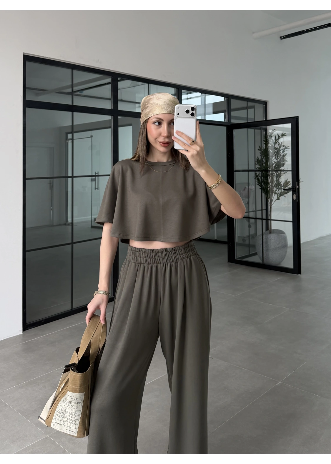 Oysh Modal Kumaş Beli Lastikli Haki Crop Takım