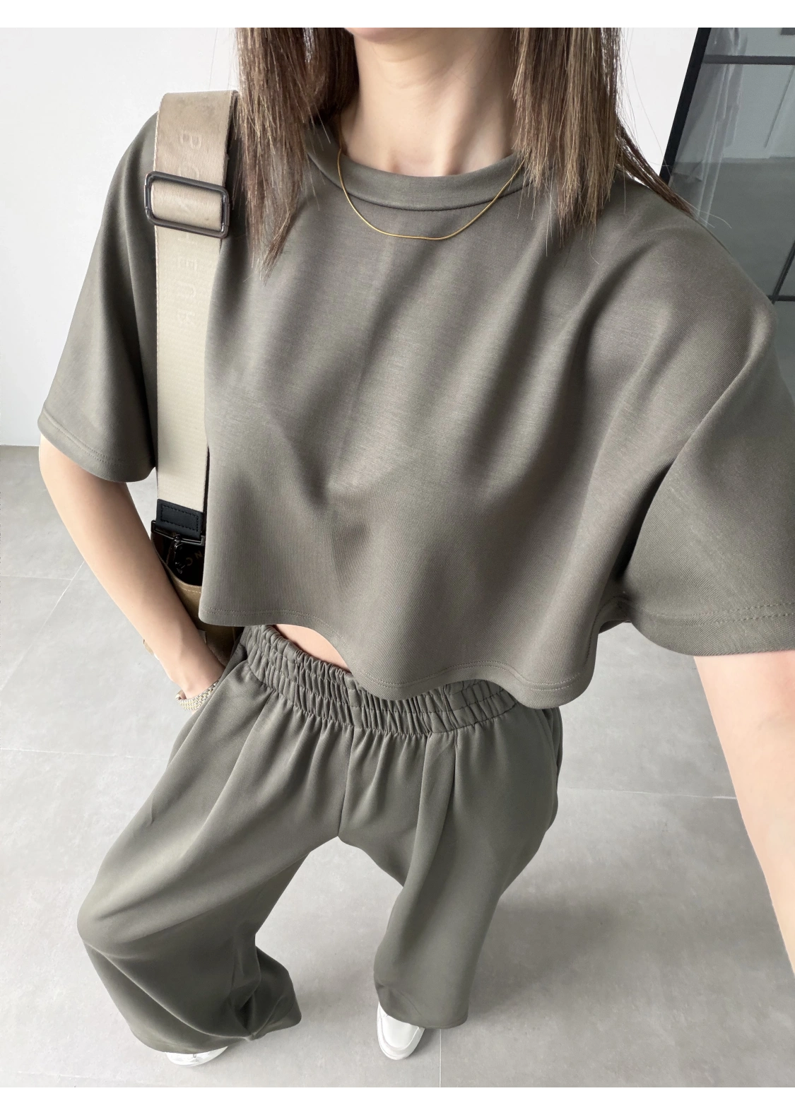 Oysh Modal Kumaş Beli Lastikli Haki Crop Takım