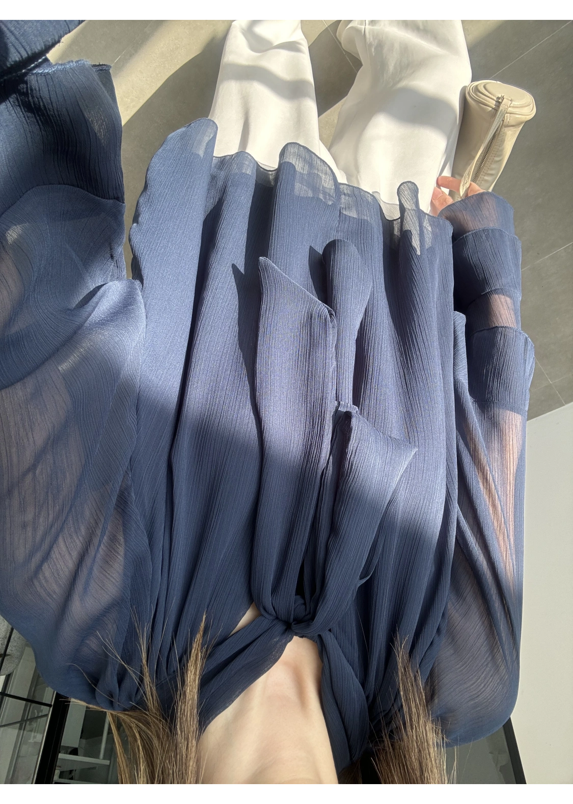 Loya Bağlamalı Lacivert Şifon Bluz