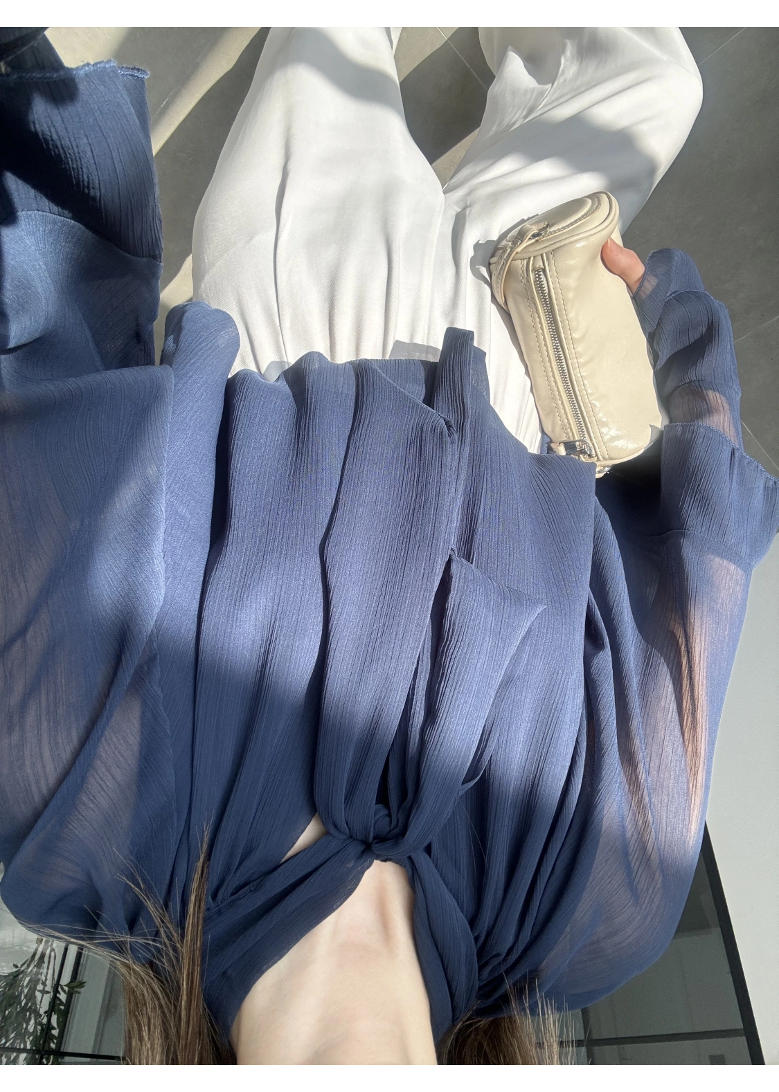 Loya Bağlamalı Lacivert Şifon Bluz