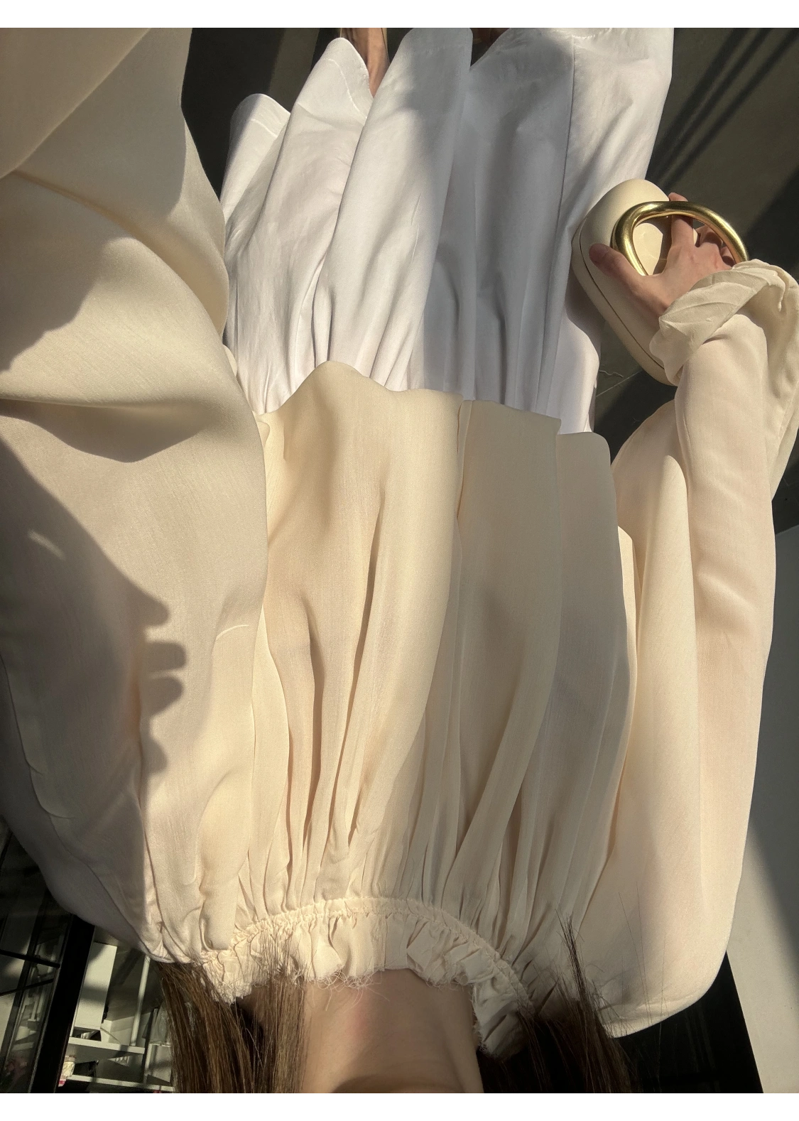 Yakası Büzgülü Ekru Bluz