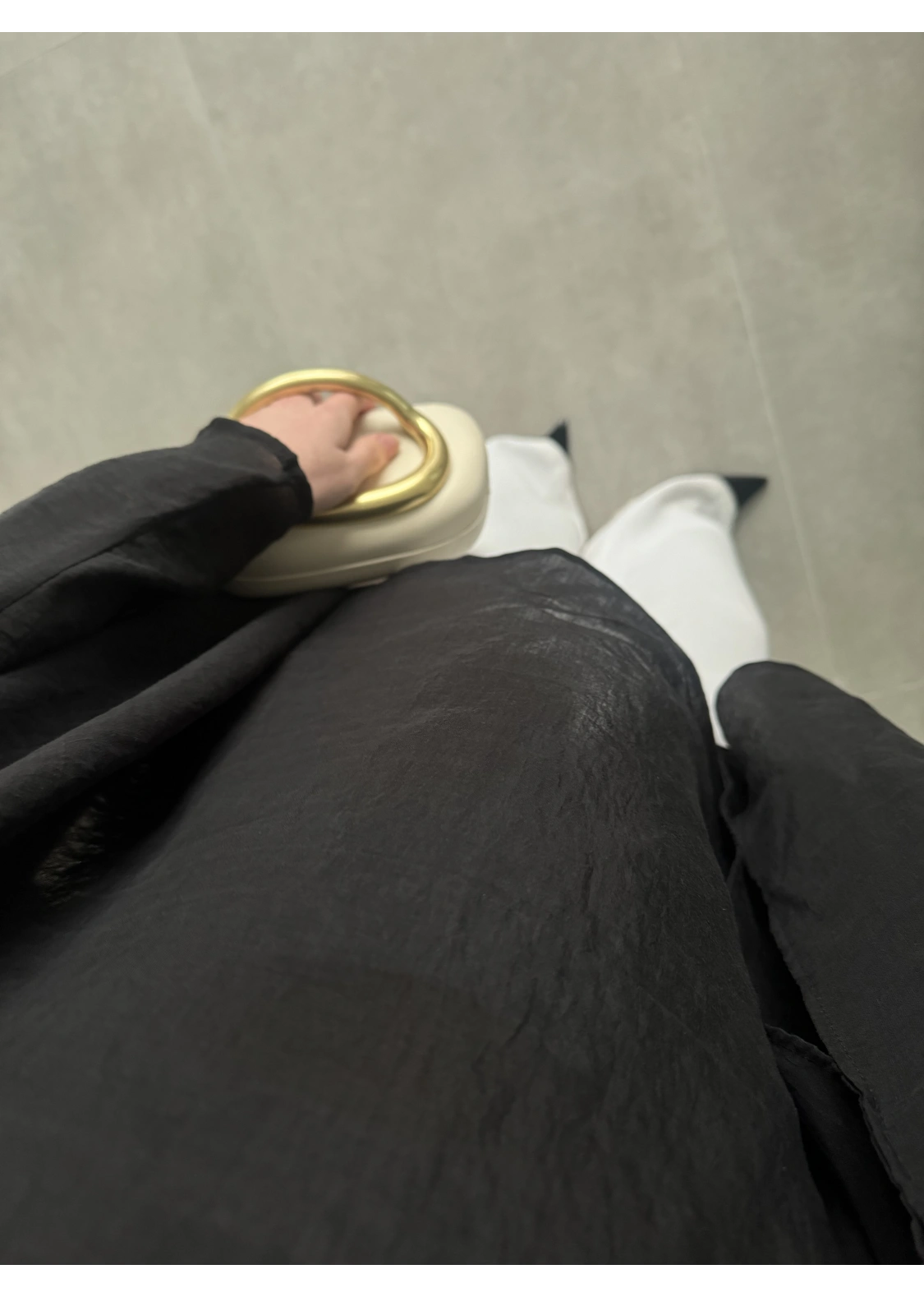 Fularlı Siyah Pelerin Tül Bluz