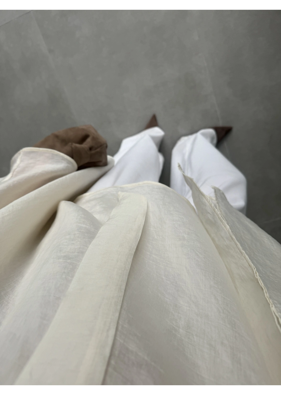 Fularlı Taş Pelerin Tül Bluz