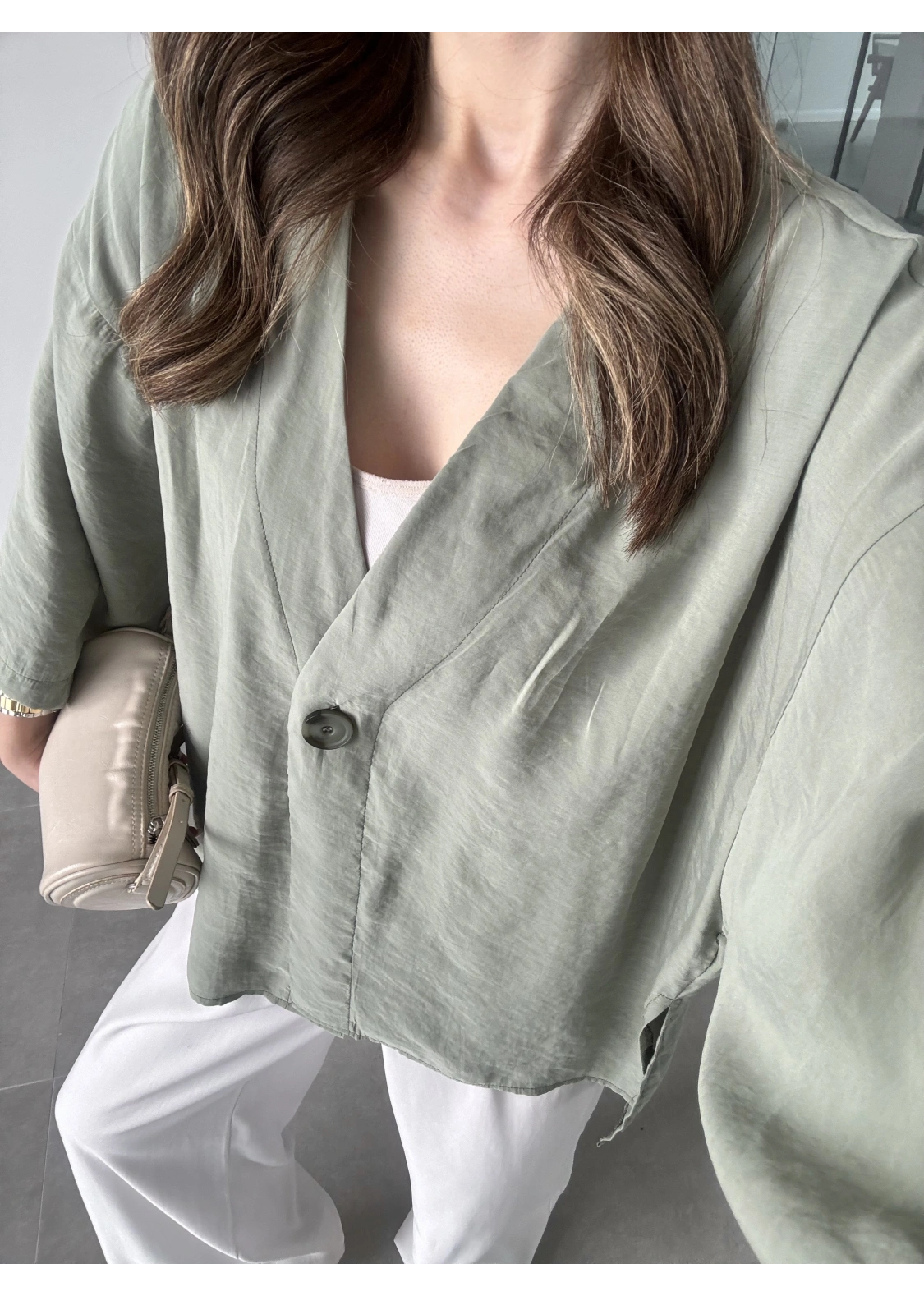 Sofi Tek Düğme Oversize Tensel Çağla Gömlek