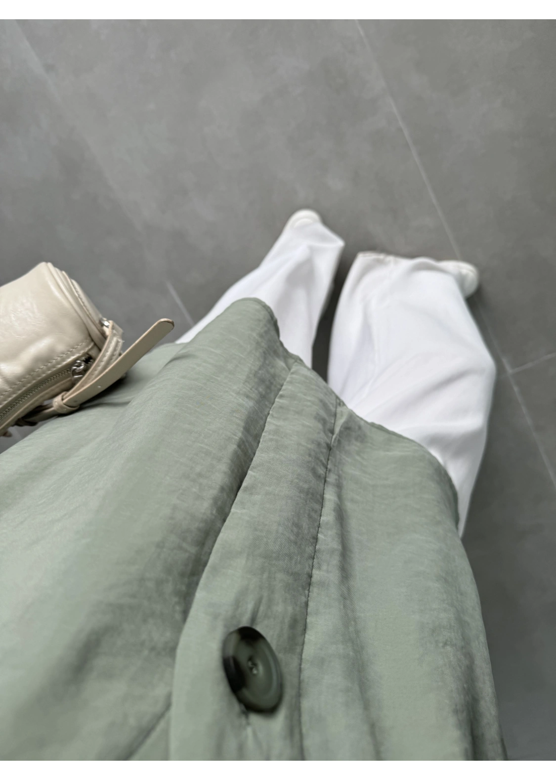 Sofi Tek Düğme Oversize Tensel Çağla Gömlek