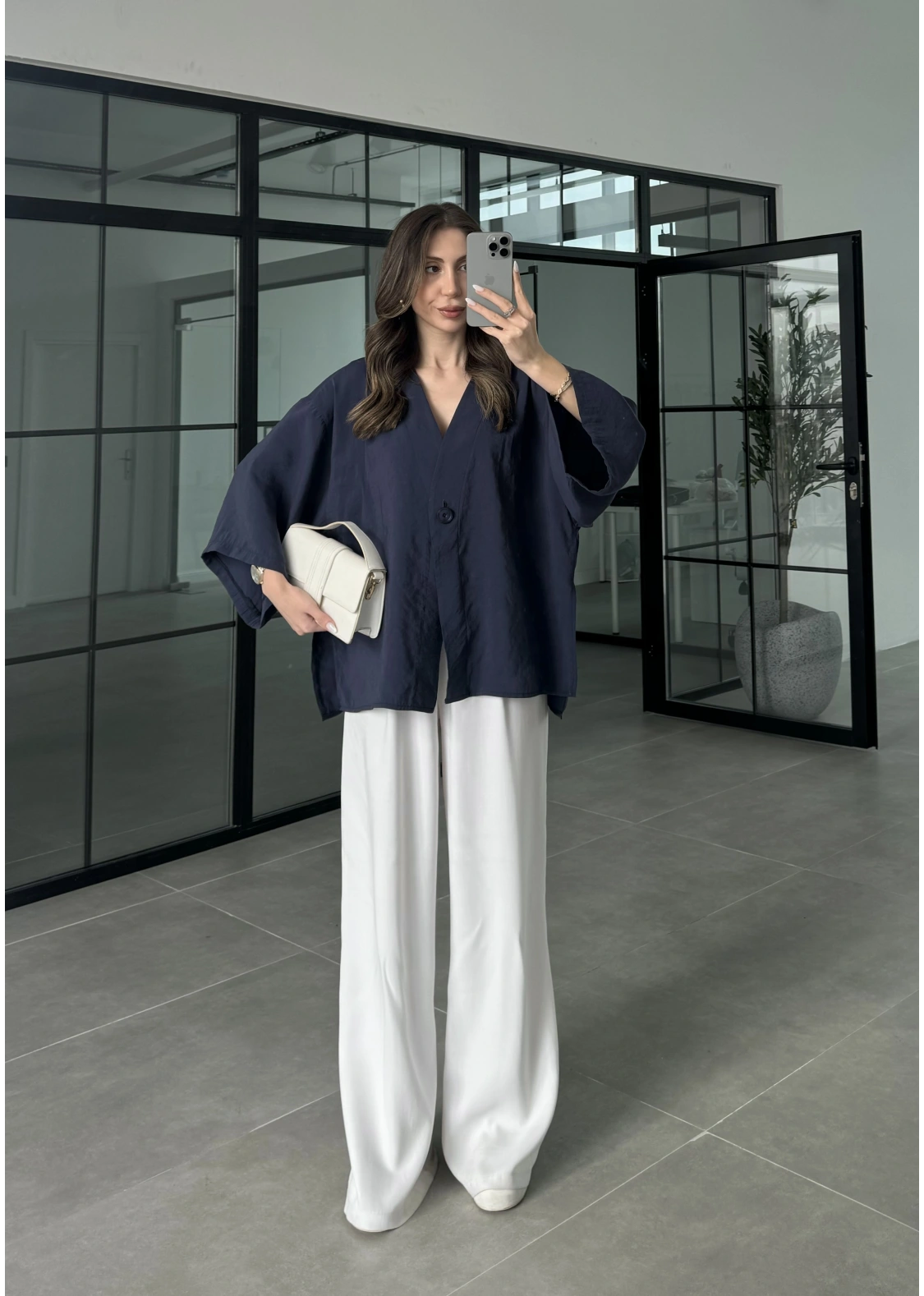 Sofi Tek Düğme Oversize Tensel Lacivert Gömlek