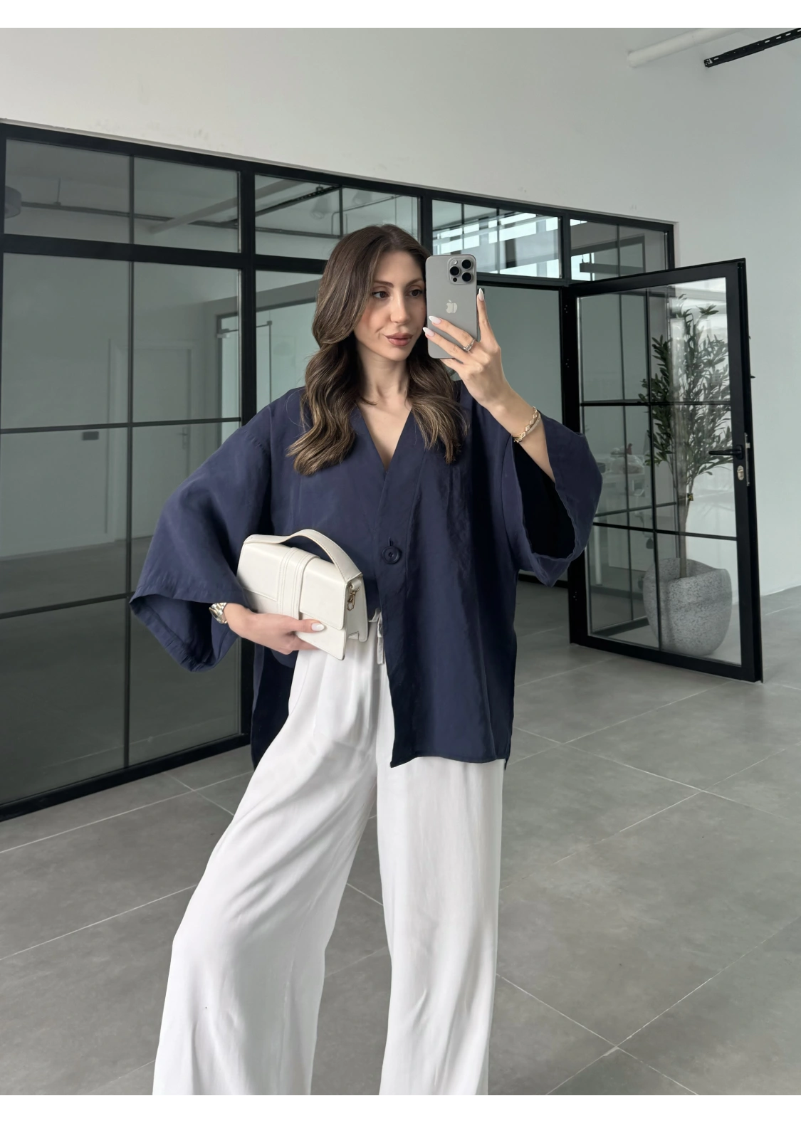 Sofi Tek Düğme Oversize Tensel Lacivert Gömlek