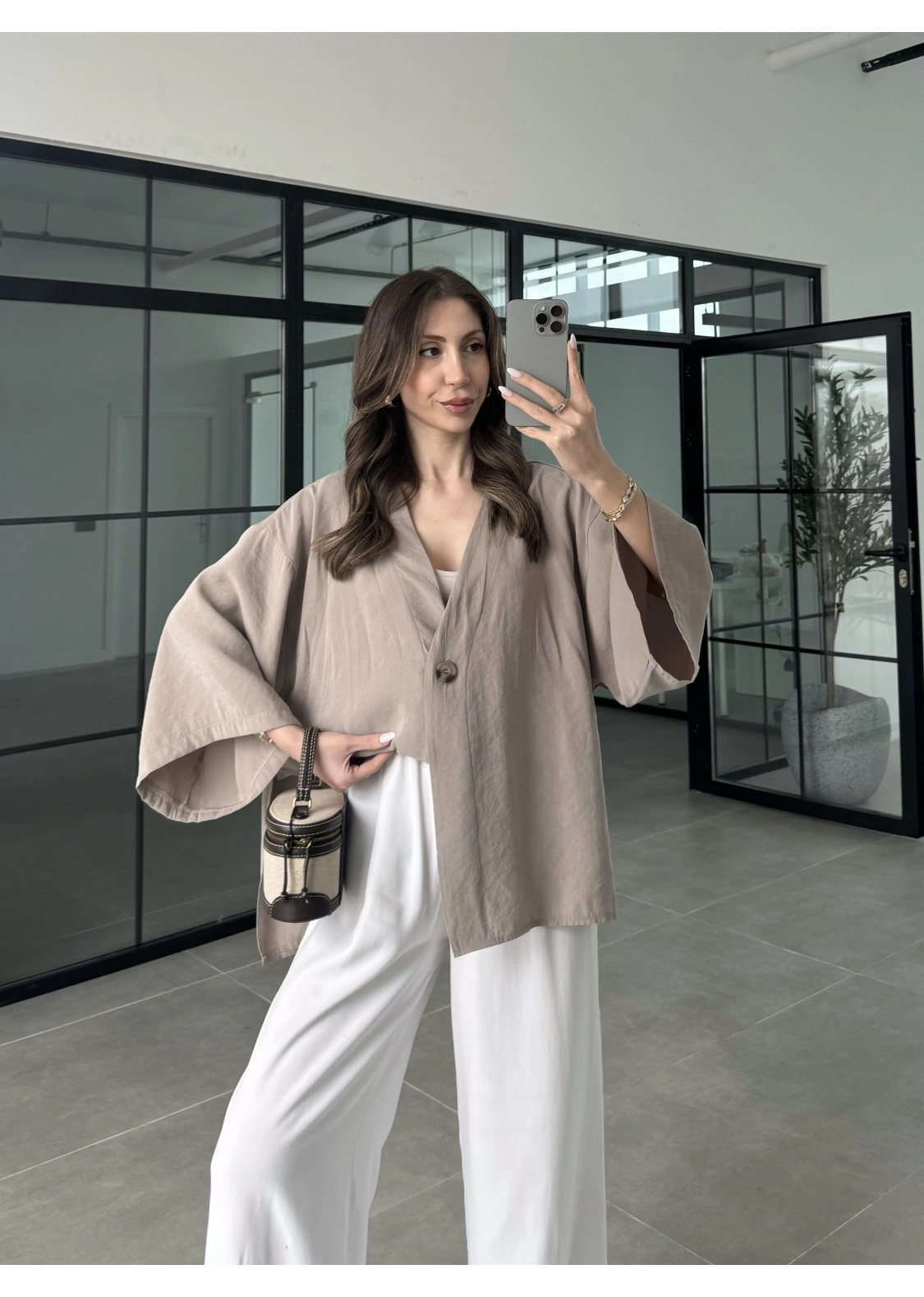 Sofi Tek Düğme Oversize Tensel Vizon Gömlek