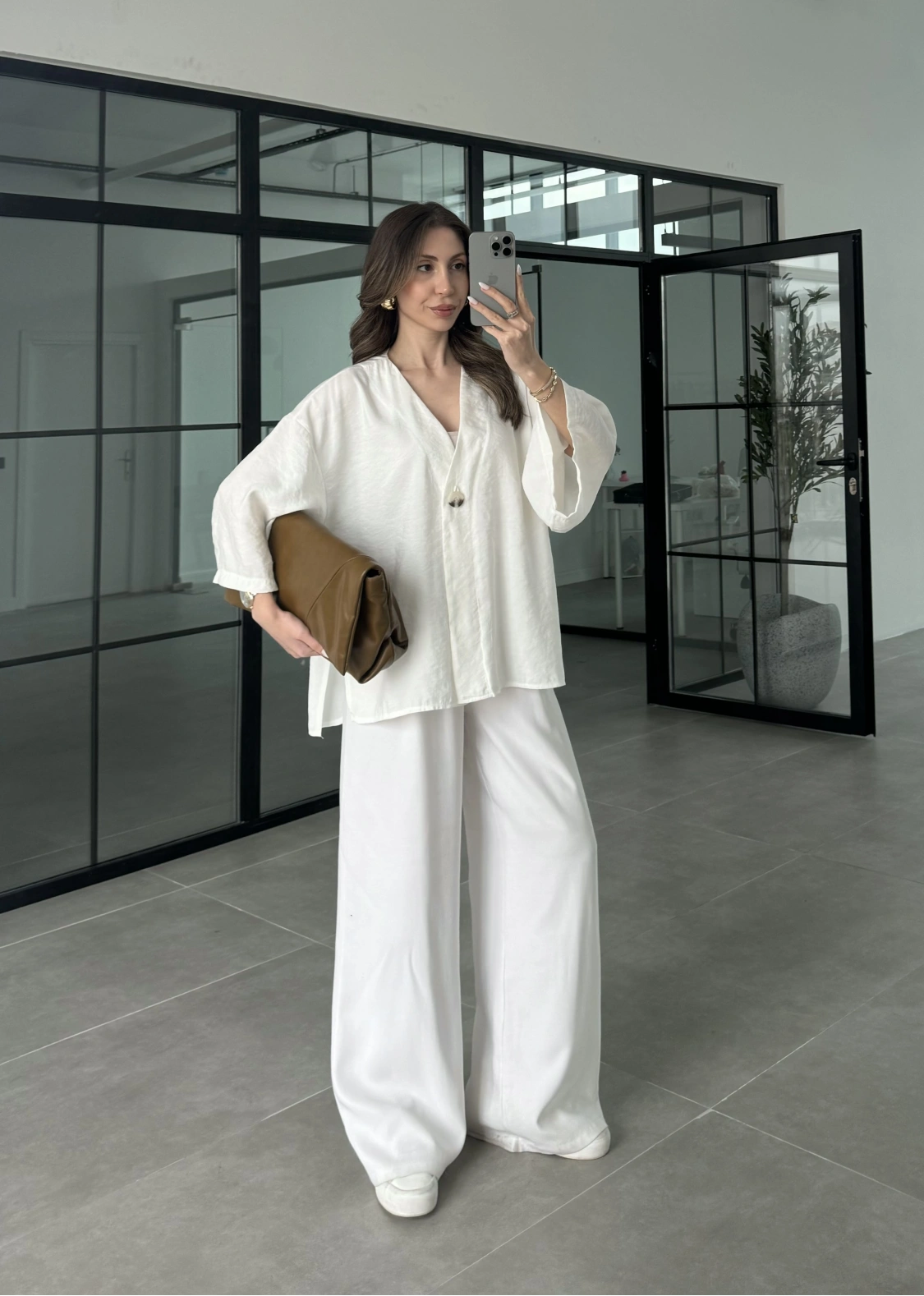 Sofi Tek Düğme Oversize Tensel Beyaz Gömlek