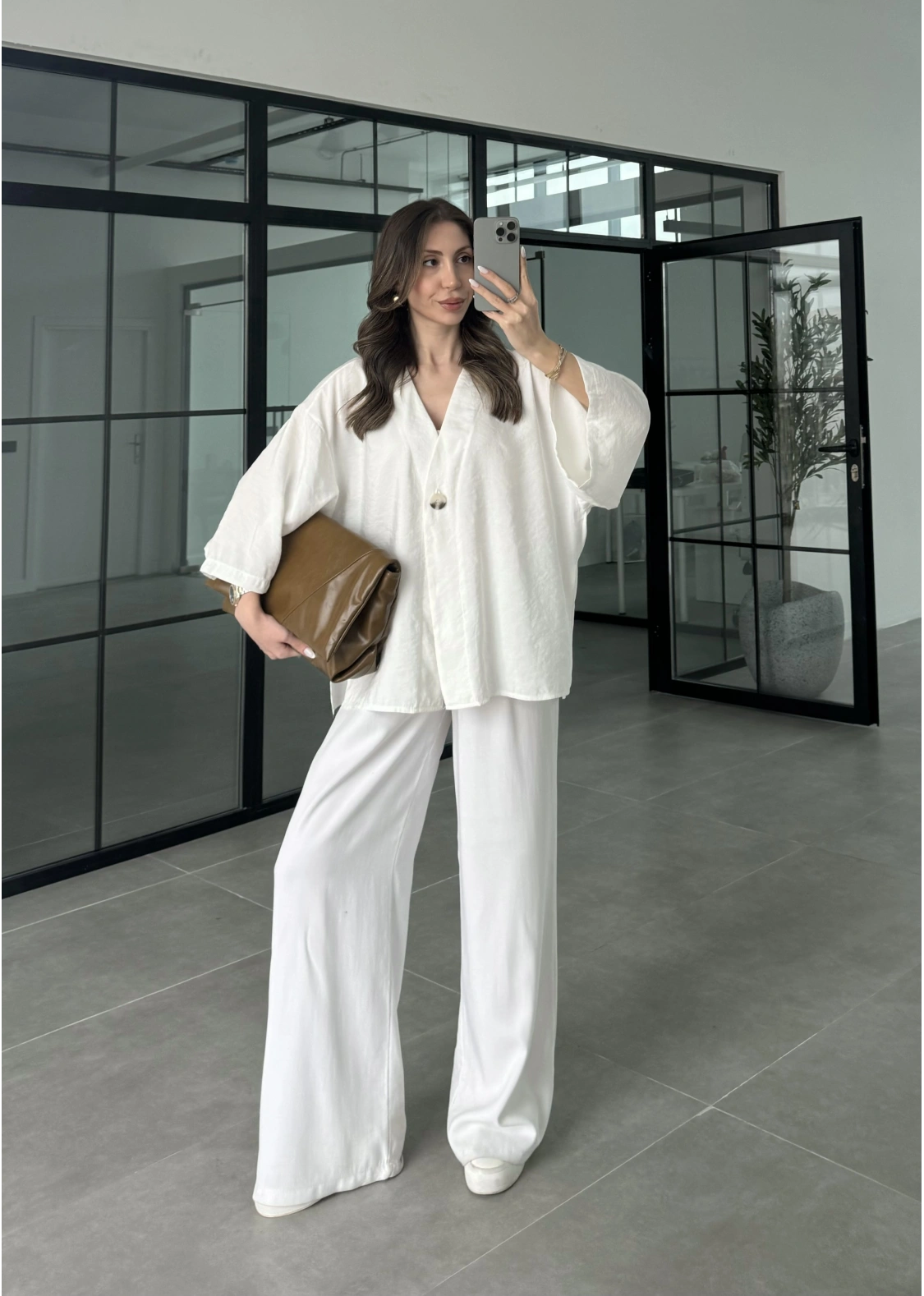 Sofi Tek Düğme Oversize Tensel Beyaz Gömlek