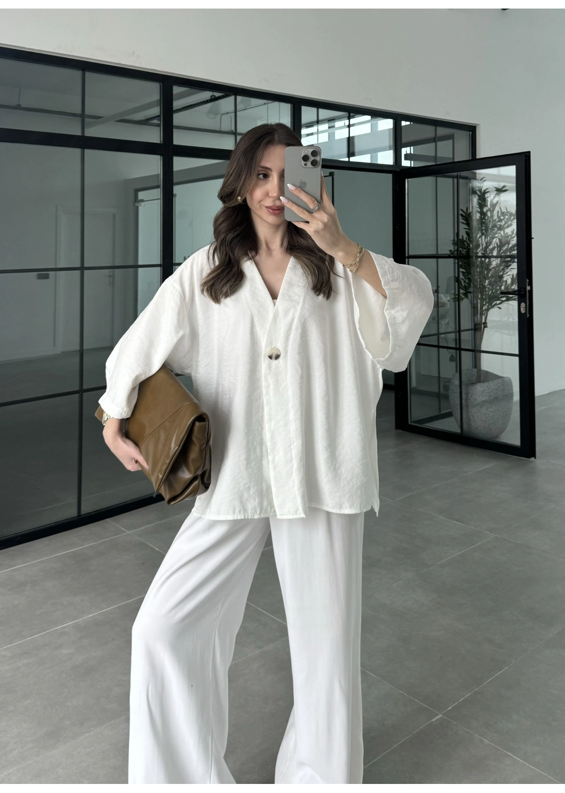 Sofi Tek Düğme Oversize Tensel Beyaz Gömlek