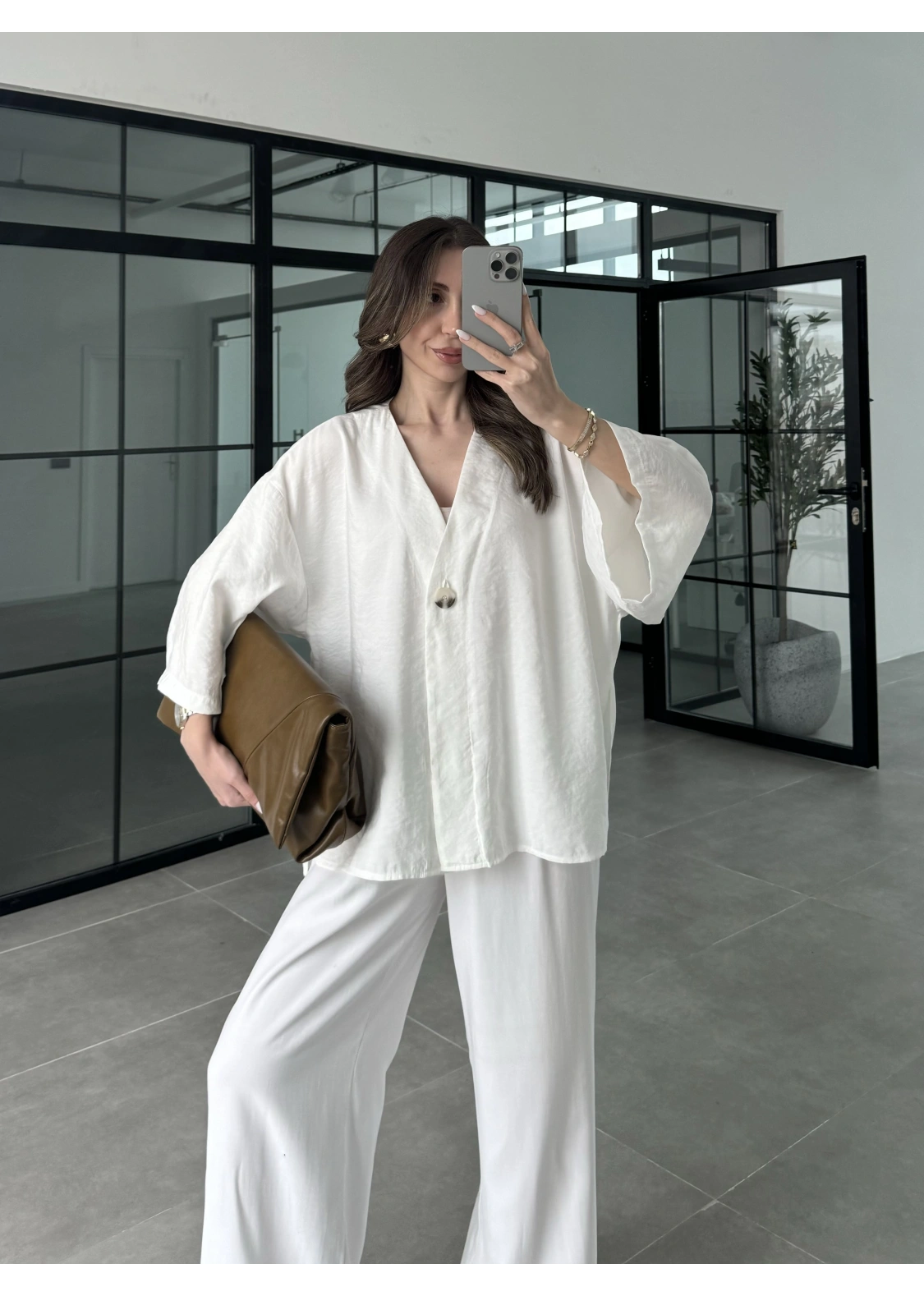 Sofi Tek Düğme Oversize Tensel Beyaz Gömlek