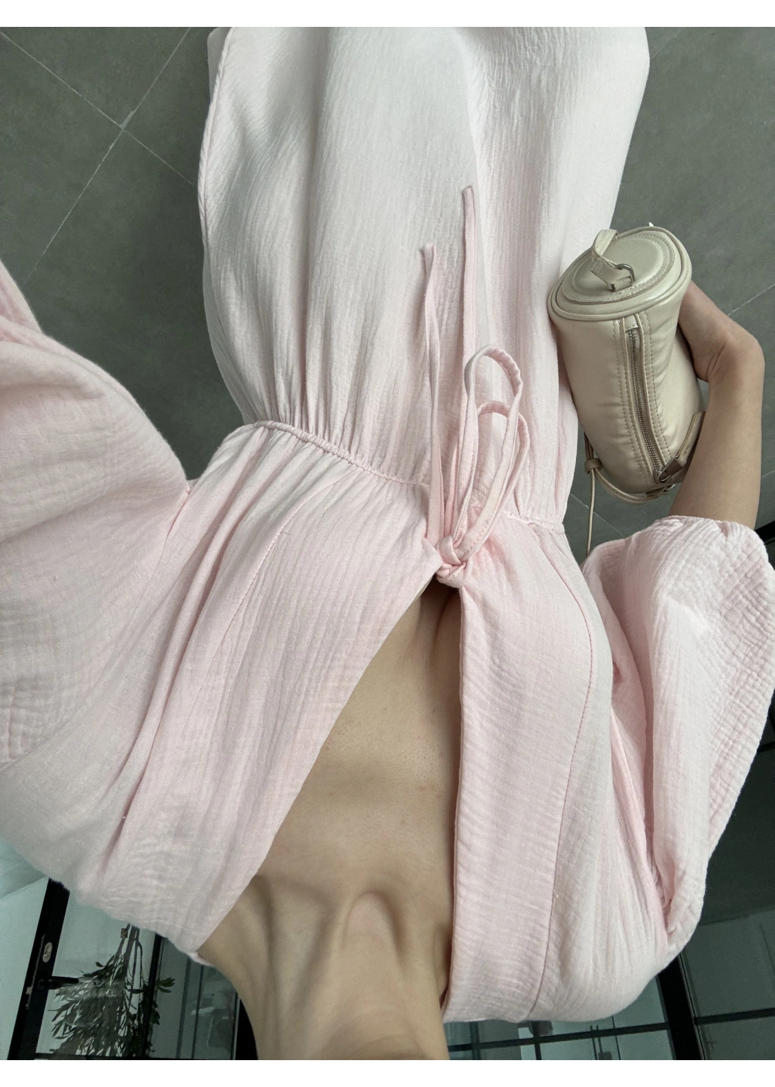 Önü Bağlamalı Uzun Müslin Pembe Elbise