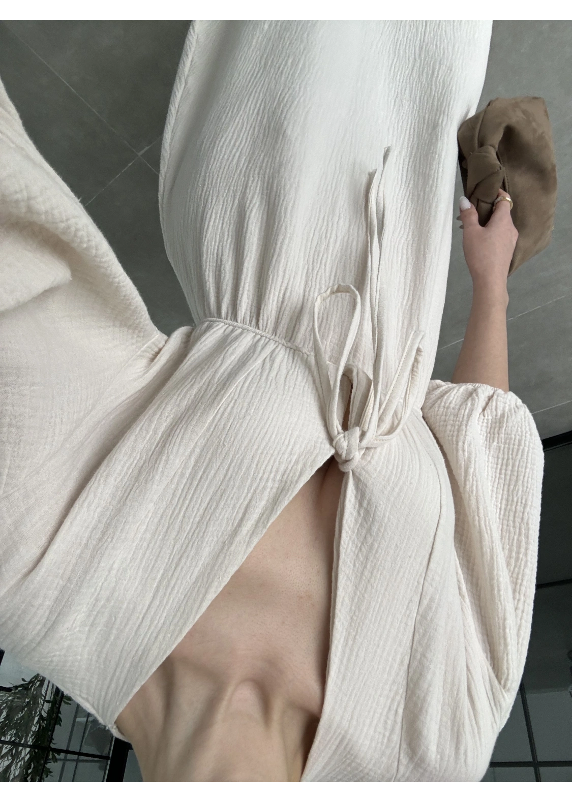 Önü Bağlamalı Uzun Müslin Taş Elbise