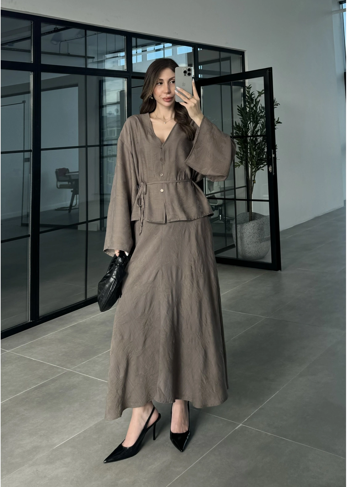 İthal Kumaş Kuşaklı Etekli Duman Takım