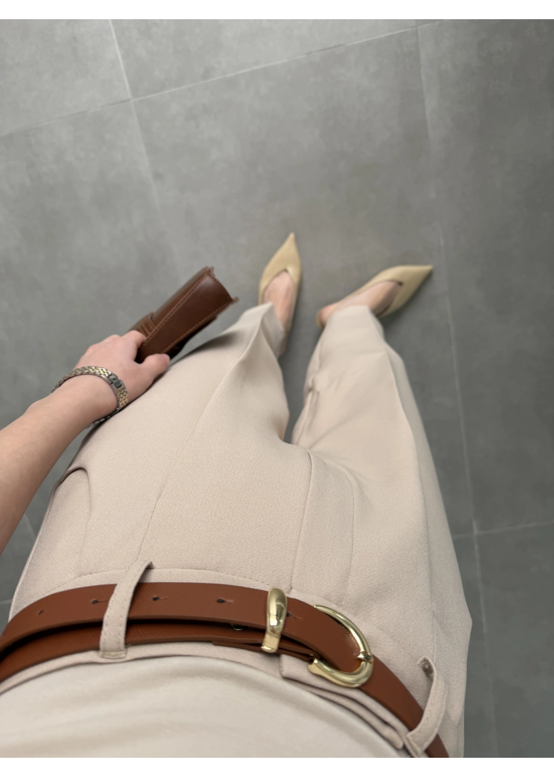 Kemerli Taş Havuç Kumaş Pantolon