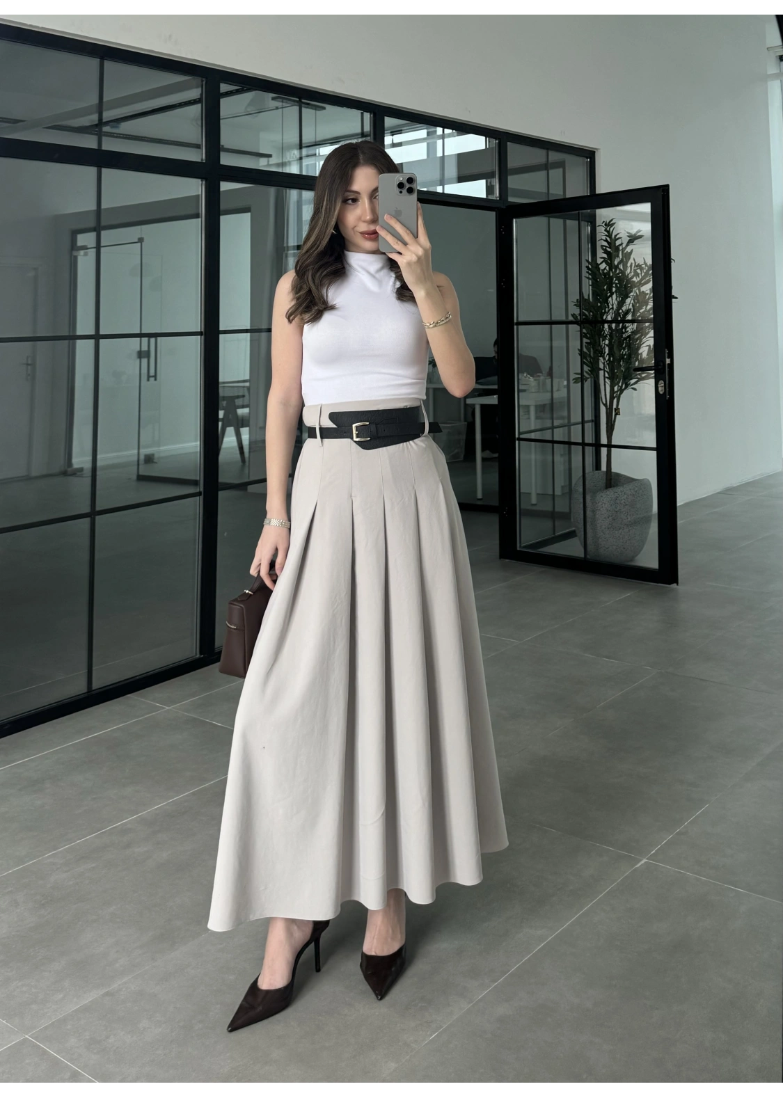 Kemerli Pileli Dökümlü Taş Tensel Etek