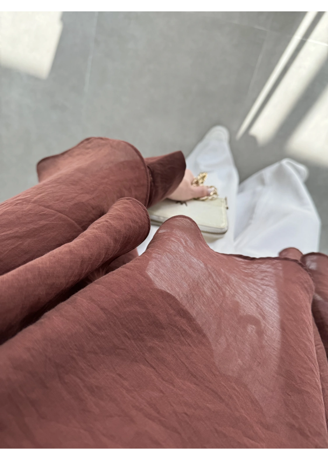 Uçuşan Pelerin Tarçın Tül Bluz