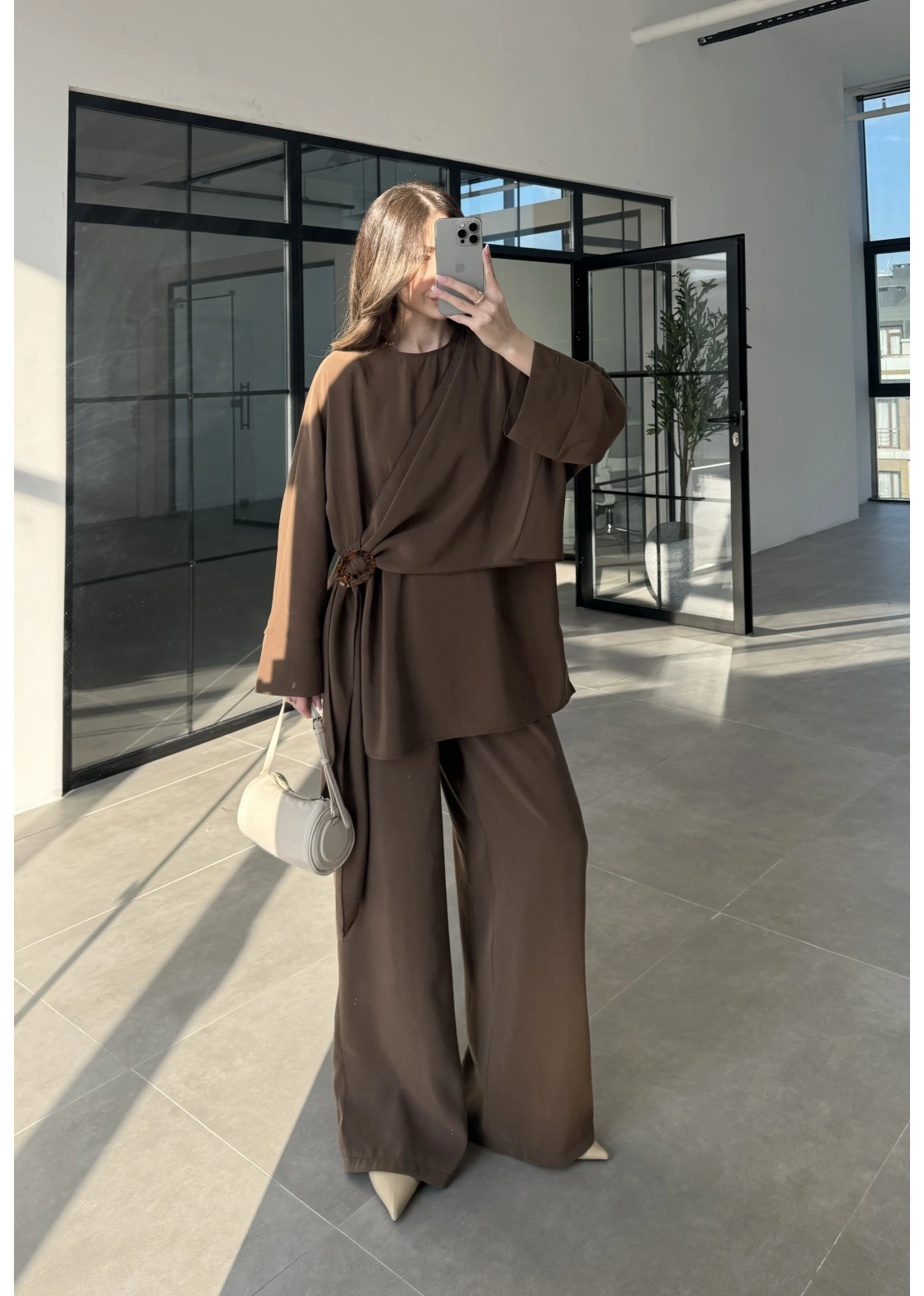 Yandan Tokalı Kahve Tensel Takım