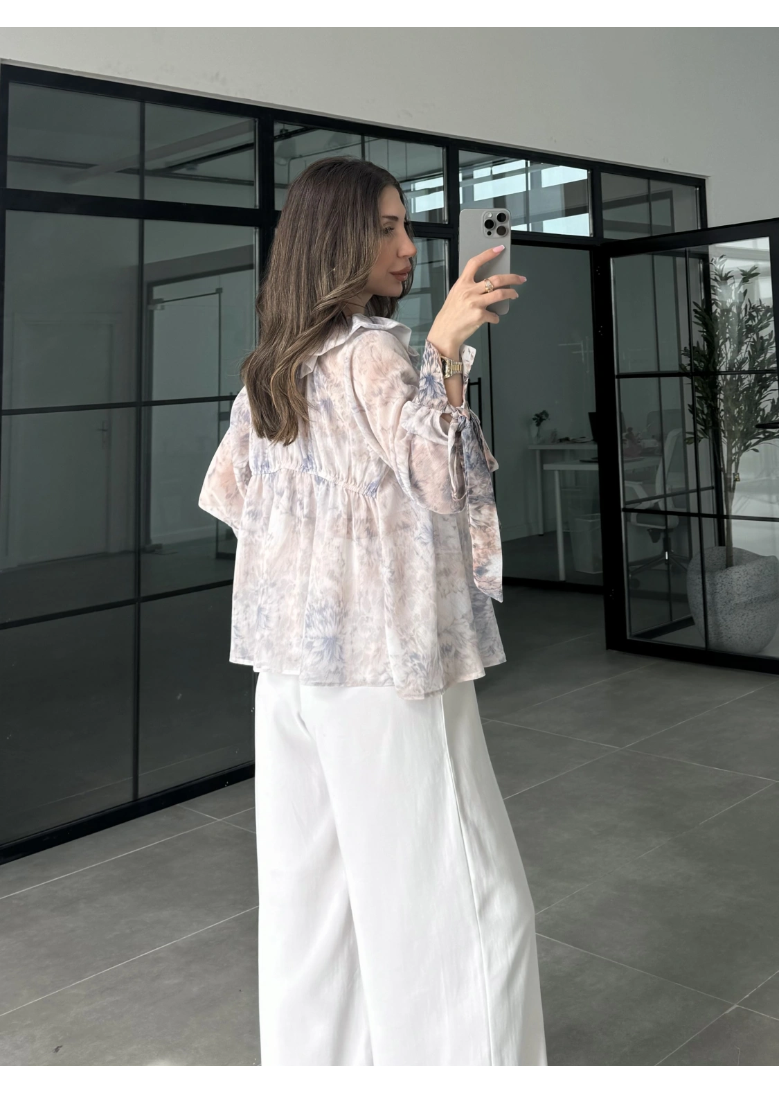 Arka Beli Büzgülü Vintage Mavi Şifon Bluz