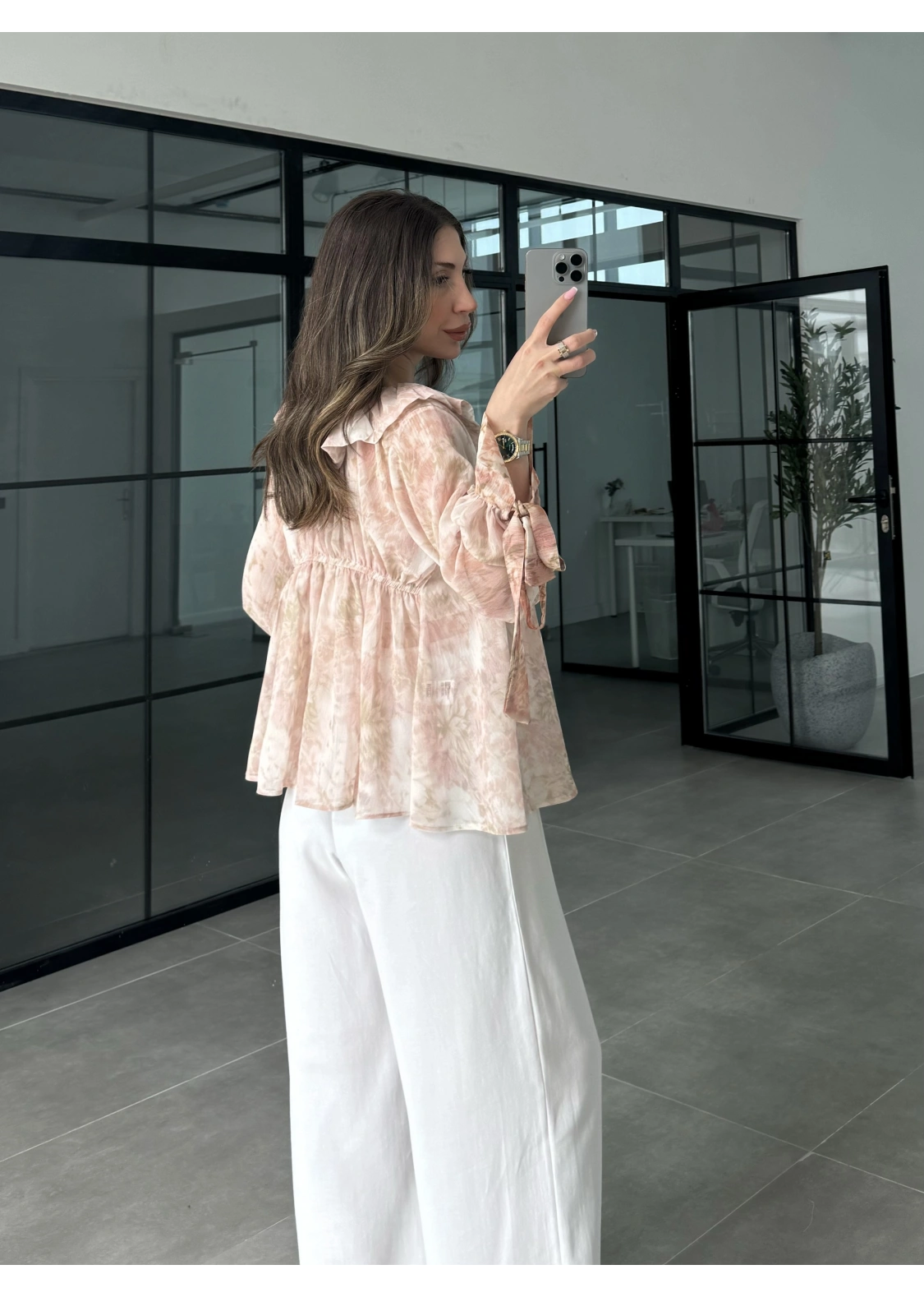 Arka Beli Büzgülü Vintage Pembe Şifon Bluz