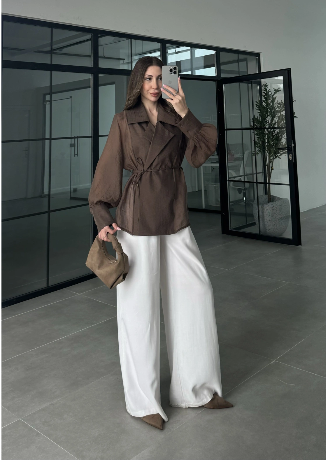 Kuşaklı Balonkol Kahve Tül Bluz