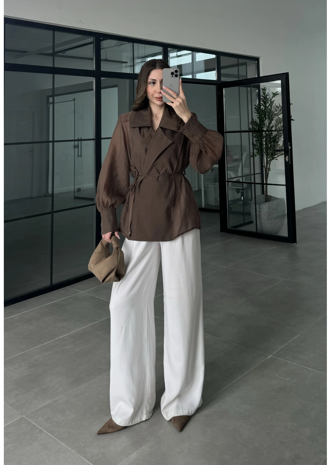 Kuşaklı Balonkol Kahve Tül Bluz