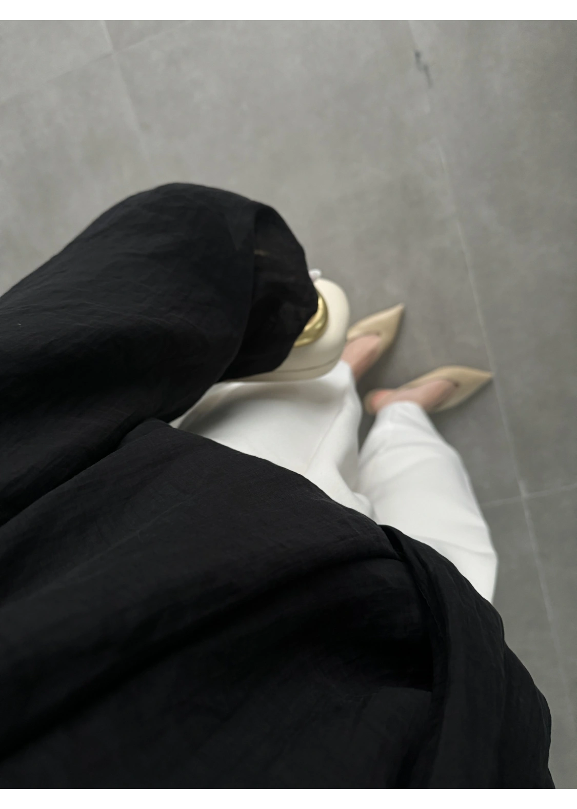 Kruvaze Vatkalı Tül Siyah Bluz