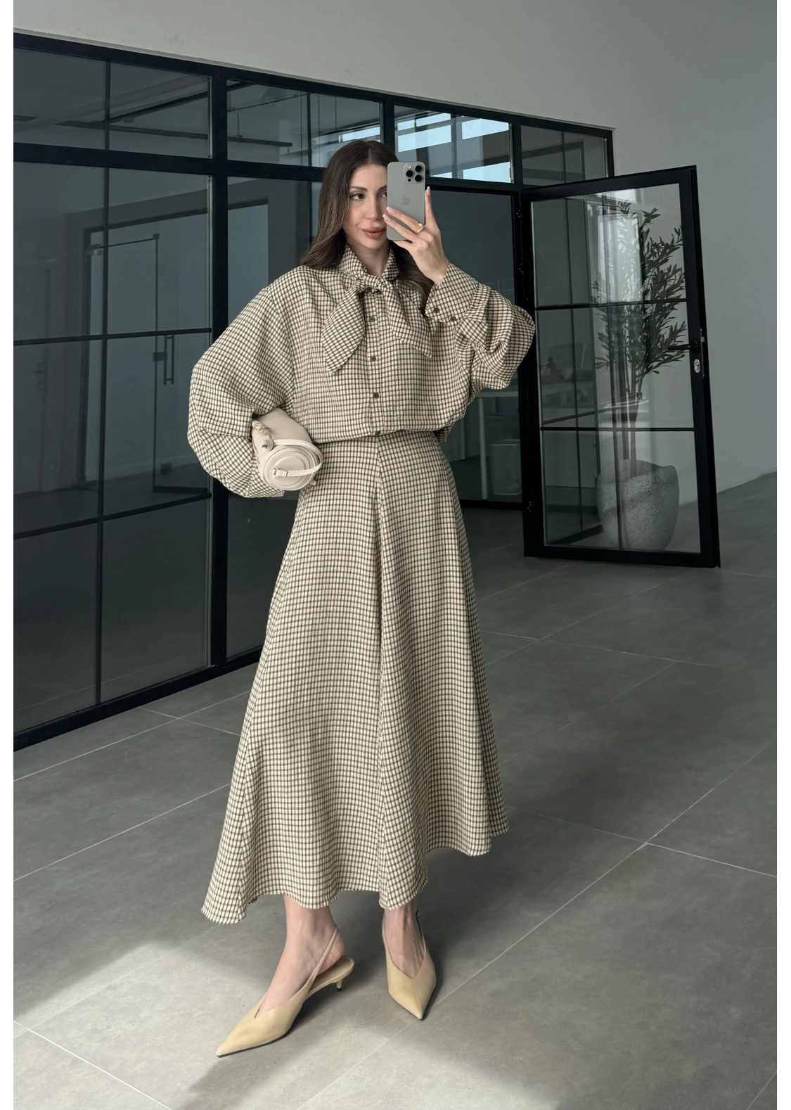 Ekose Fularlı Bej Haki Gömlek Takım