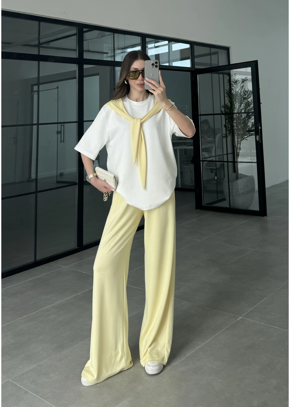 Oysh Kumaş Fular Detaylı Sarı Takım