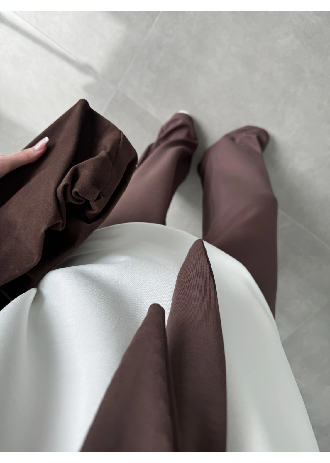 Oysh Kumaş Fular Detaylı Kahverengi Takım