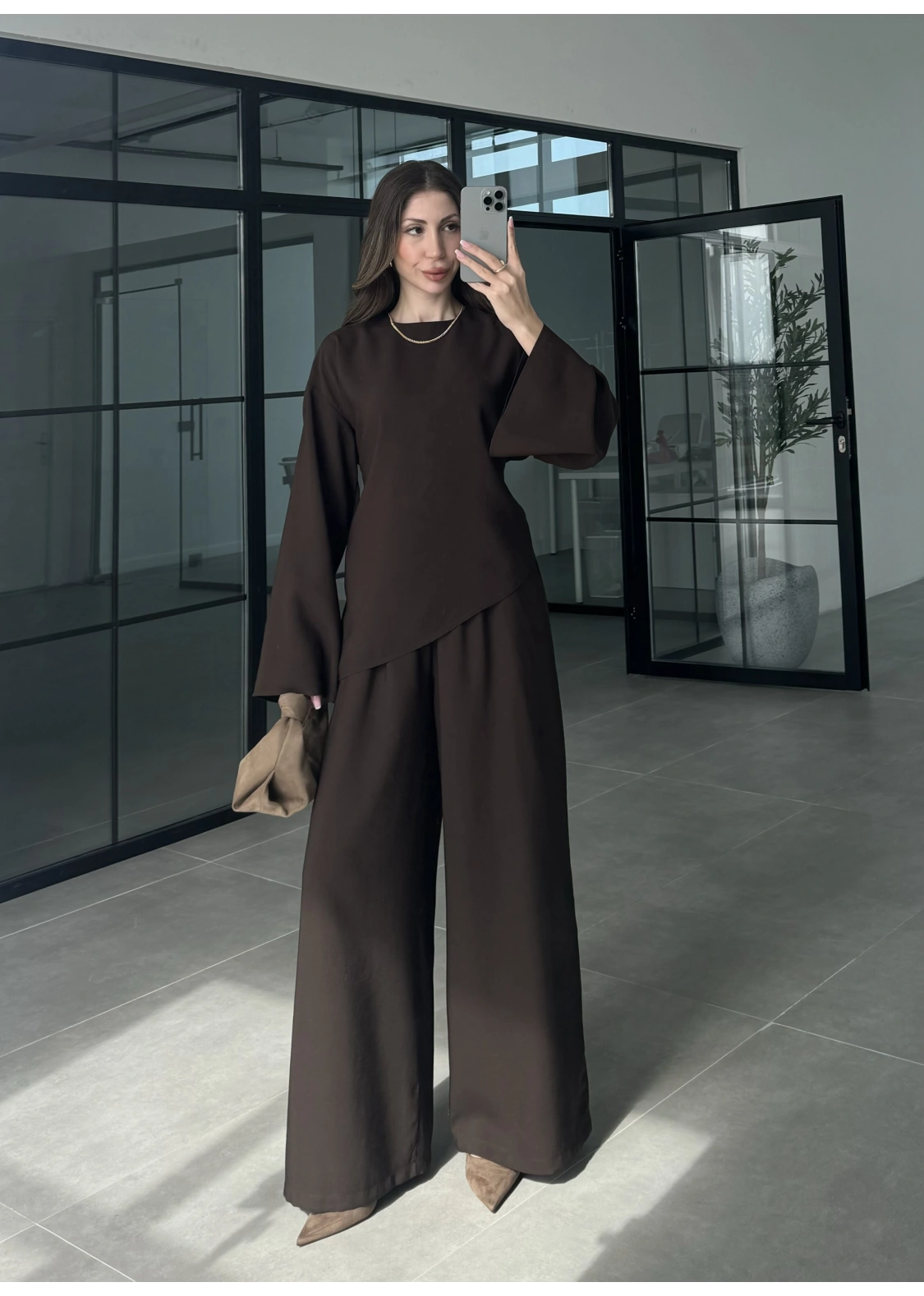 Arkadan Bağlamalı Asimetrik Kahve Takım