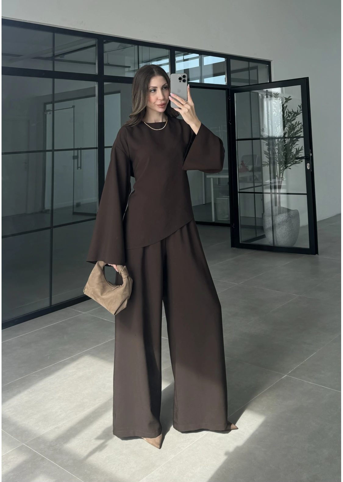 Arkadan Bağlamalı Asimetrik Kahve Takım