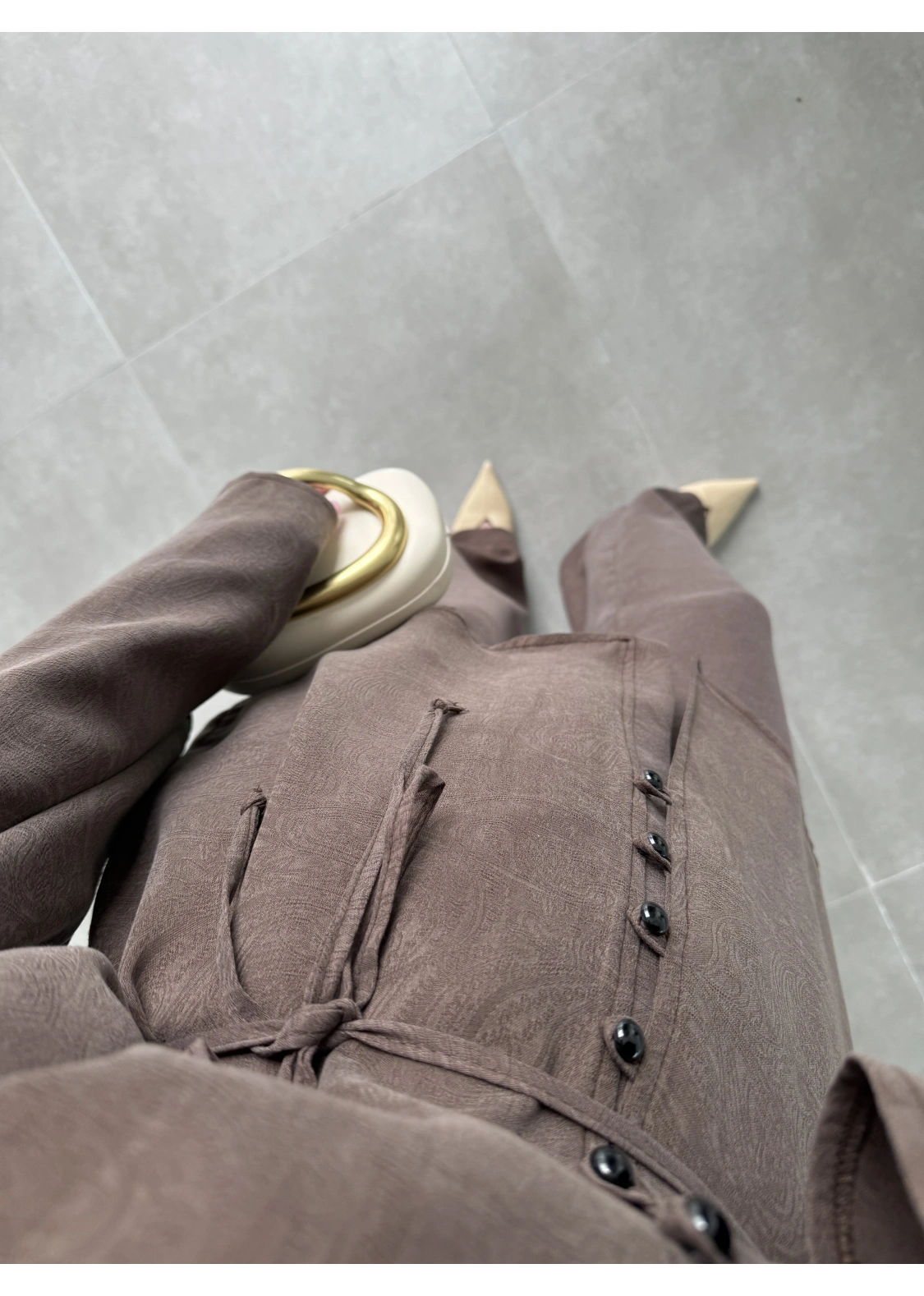 İthal Kumaş Düğme Detaylı Kahve Kuşaklı Takım